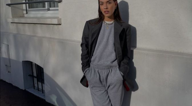 I create fashion that is really memorable (Demo)