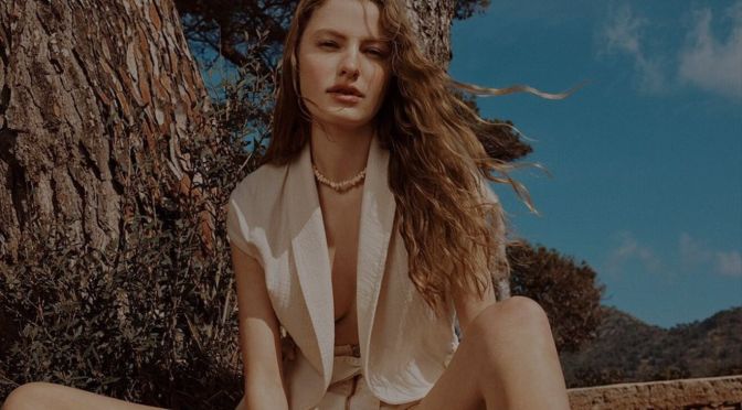 Why Satin Is This Summer’s Sleekest Wardrobe Solution (Demo)